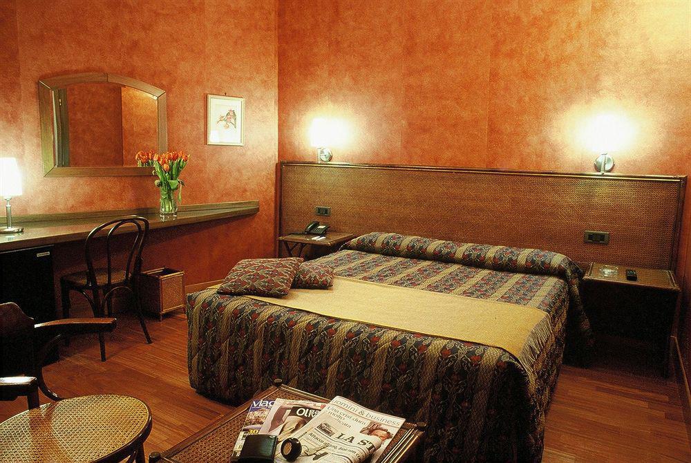 Ariosto Hotel Μιλάνο Δωμάτιο φωτογραφία